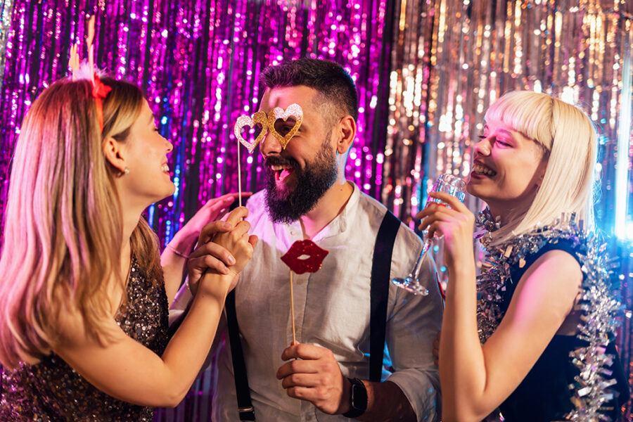 ¿Buscas ALQUILER DE LOCALES, DISCOTECAS Y SALAS PARA CELEBRACIONES EN MADRID? ¡Has llegado al lugar indicado!