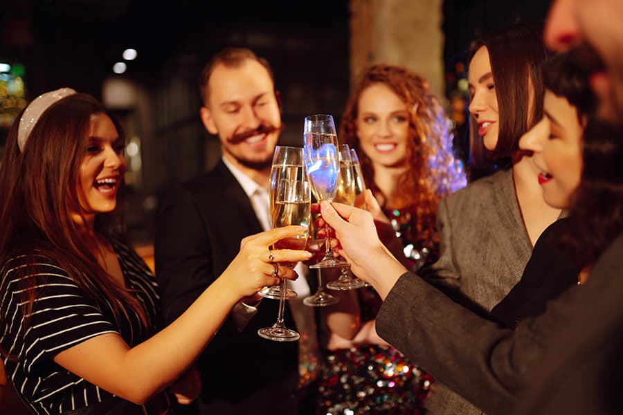 ¿Buscas Alquiler de locales y discotecas para fiestas de nochevieja en Madrid? ¡Has llegado al lugar indicado!