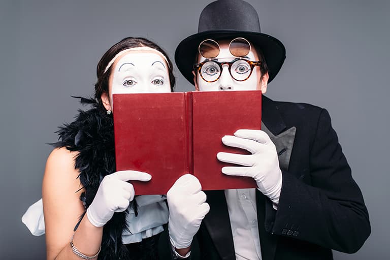 contrata show de comedia u otras actuaciones para eventos y fiestas en Madrid