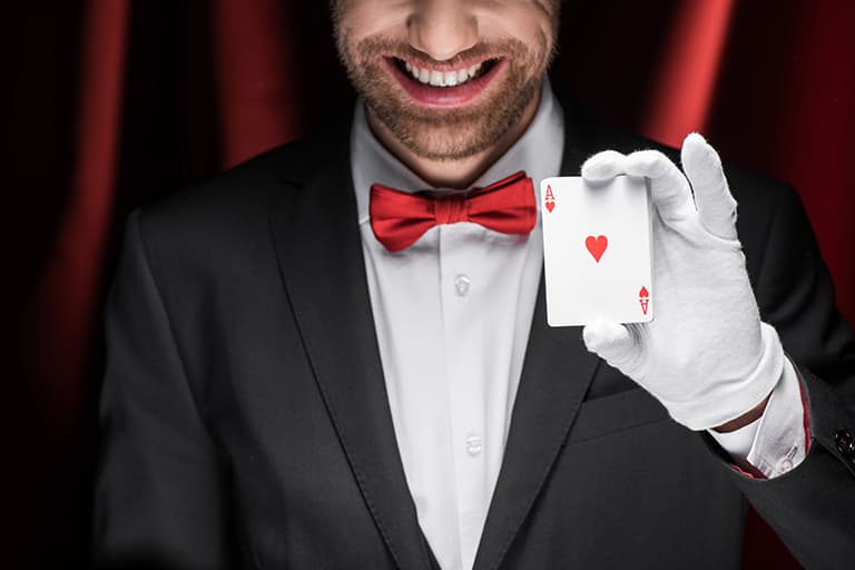 contrata magos u otras actuaciones para eventos y fiestas en Madrid